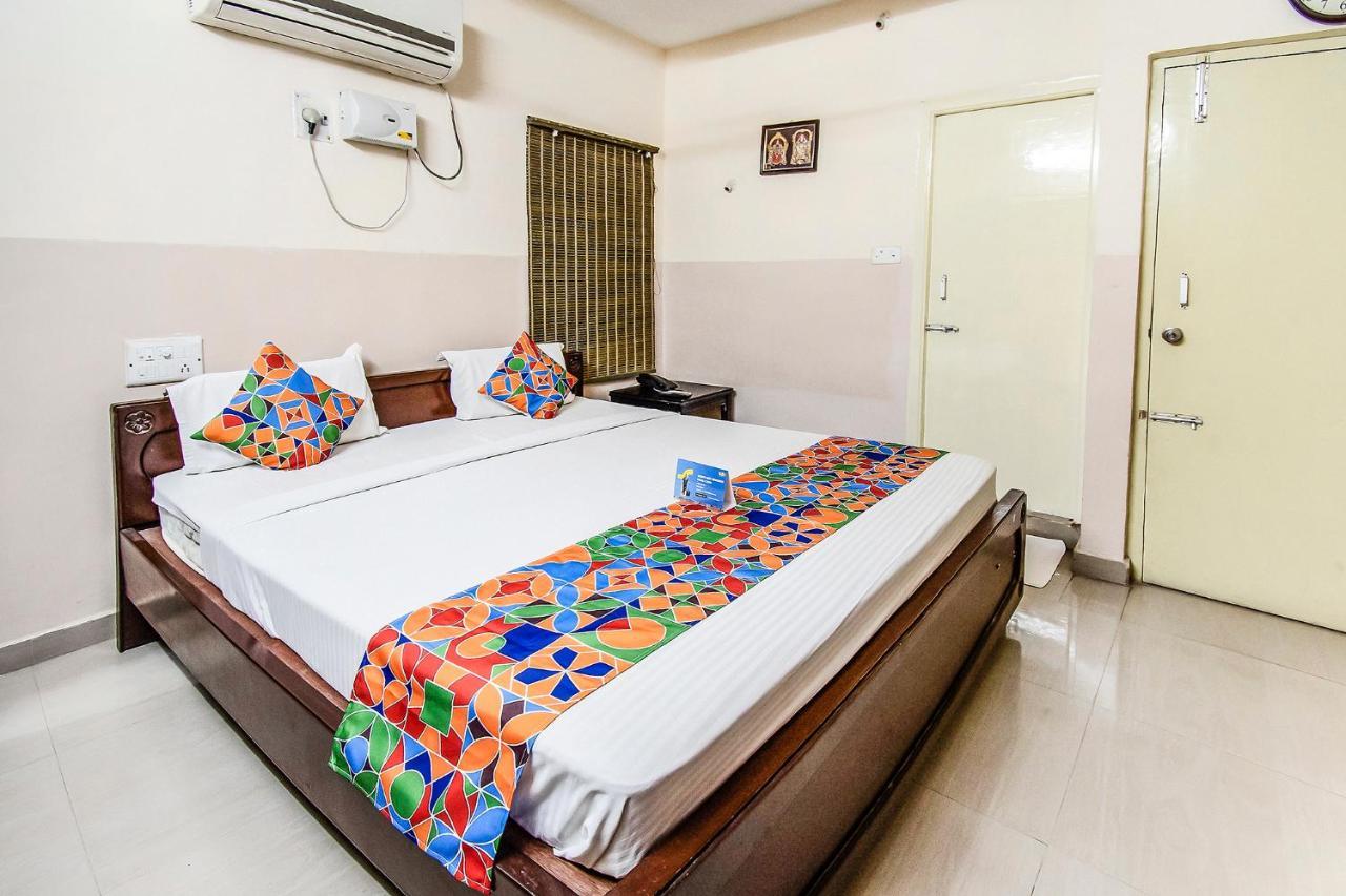 Fabhotel Aditya Yatri Nivas - Nr Tirupati Railway Station Luaran gambar