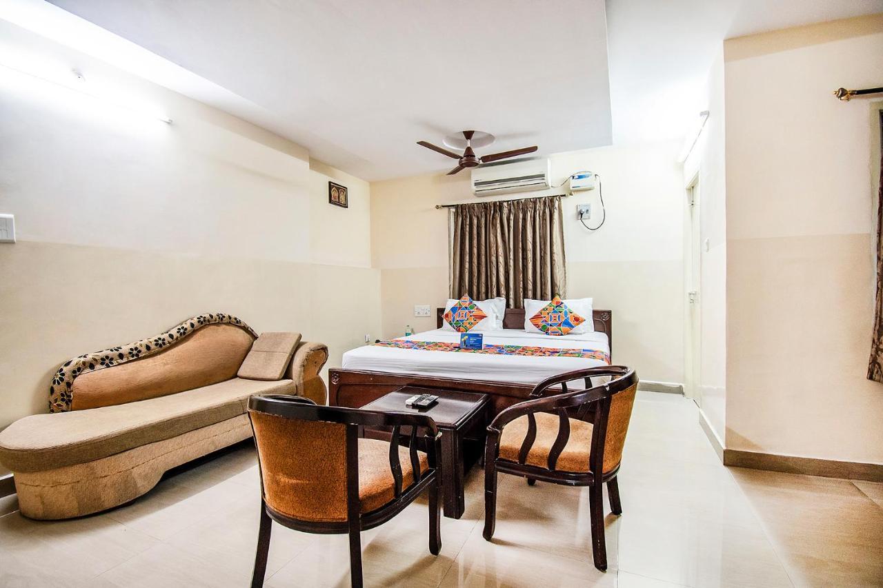 Fabhotel Aditya Yatri Nivas - Nr Tirupati Railway Station Luaran gambar