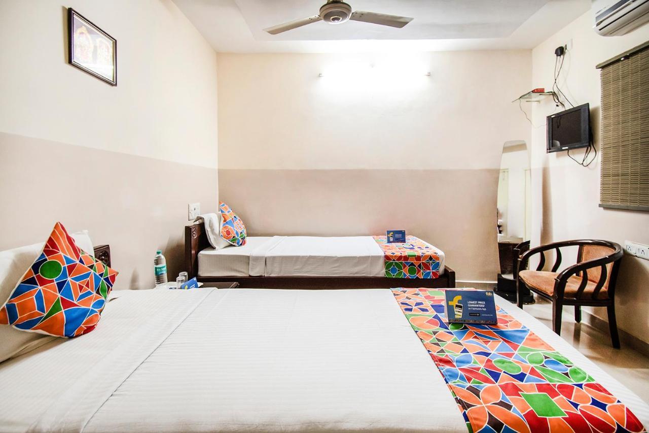 Fabhotel Aditya Yatri Nivas - Nr Tirupati Railway Station Luaran gambar
